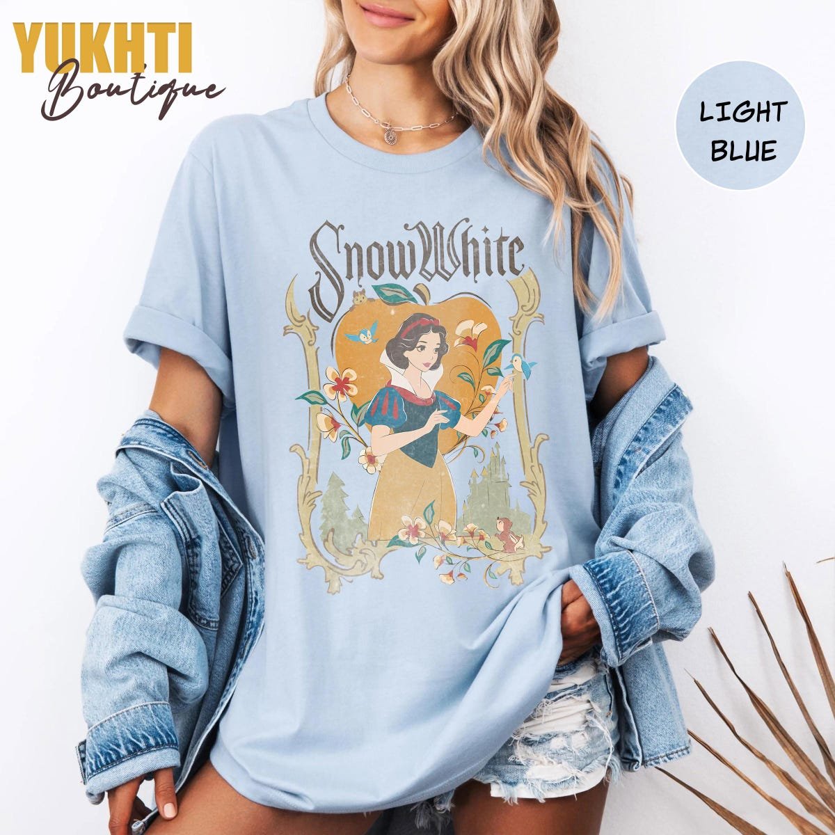 Vintage Snow White Shirt - Disney Princess Tee for Family Trips